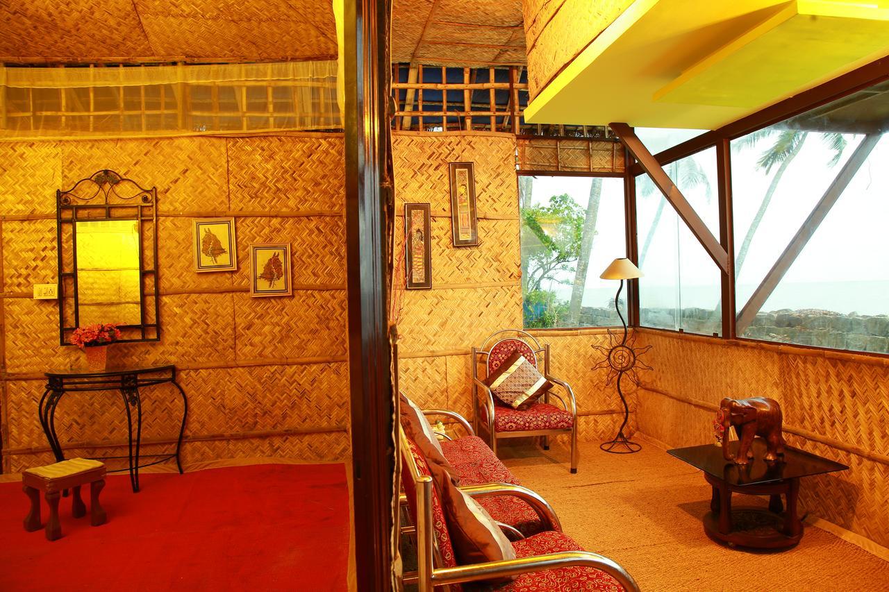 Colonels Beach Villa Alappuzha Экстерьер фото