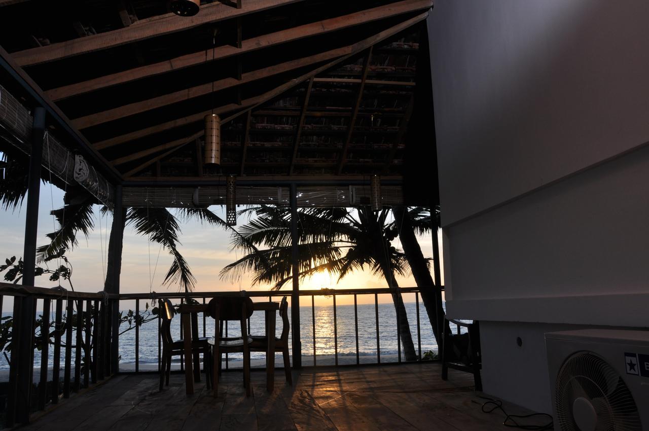 Colonels Beach Villa Alappuzha Экстерьер фото