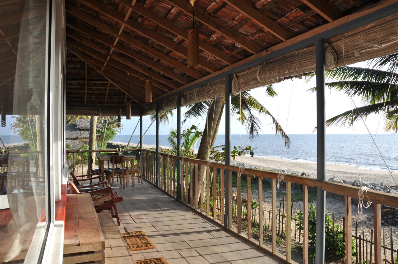Colonels Beach Villa Alappuzha Экстерьер фото