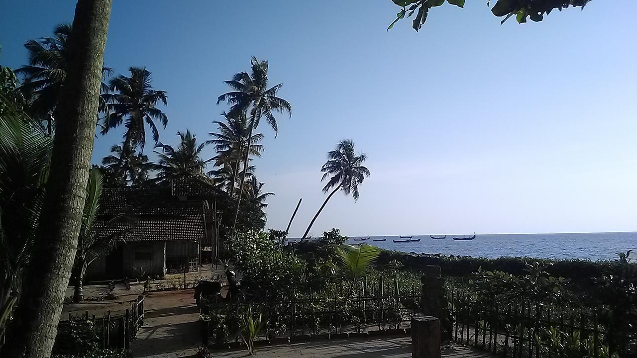 Colonels Beach Villa Alappuzha Экстерьер фото